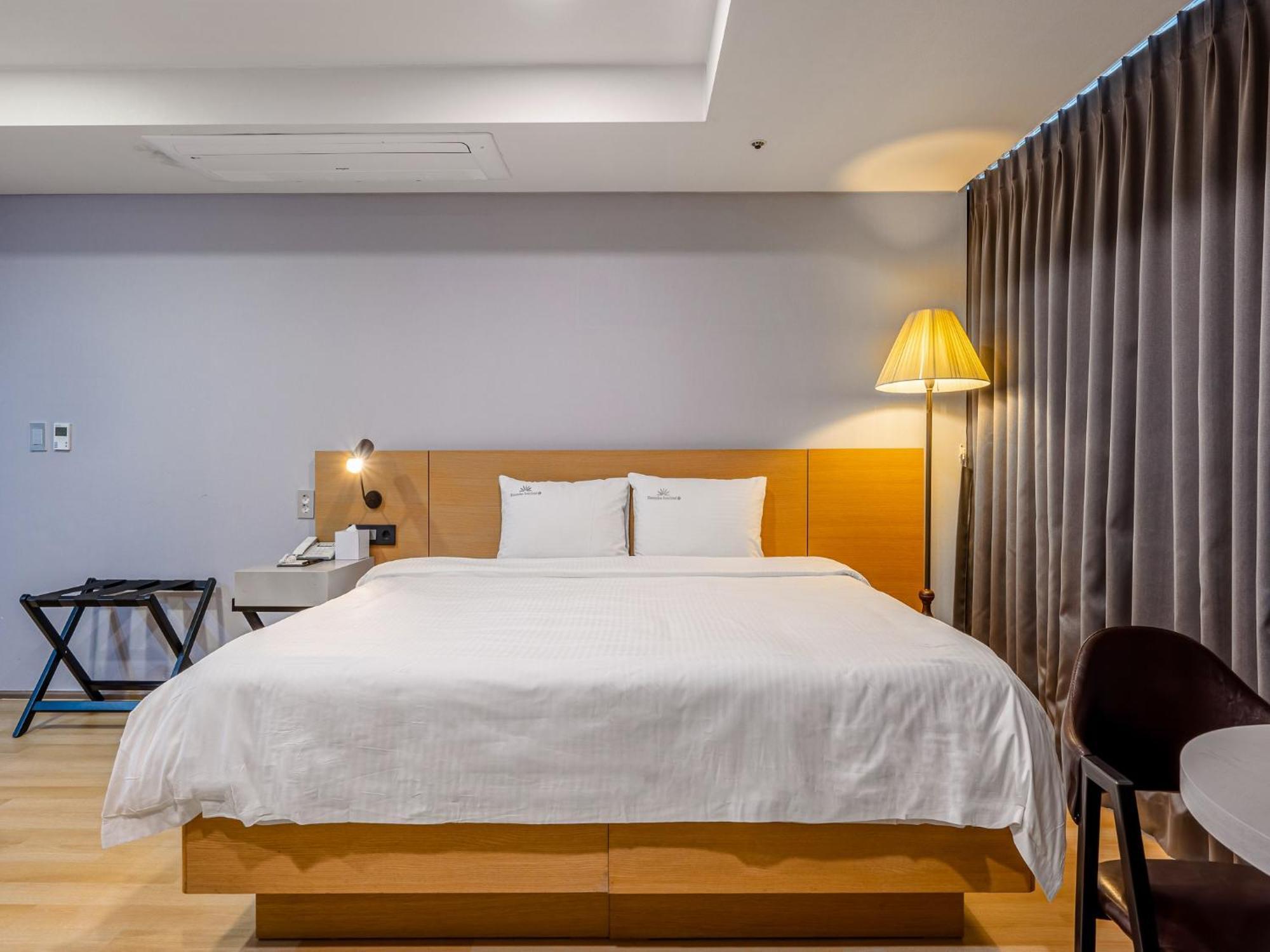 Haeundae Seacloud Hotel Residence Busan Exterior foto