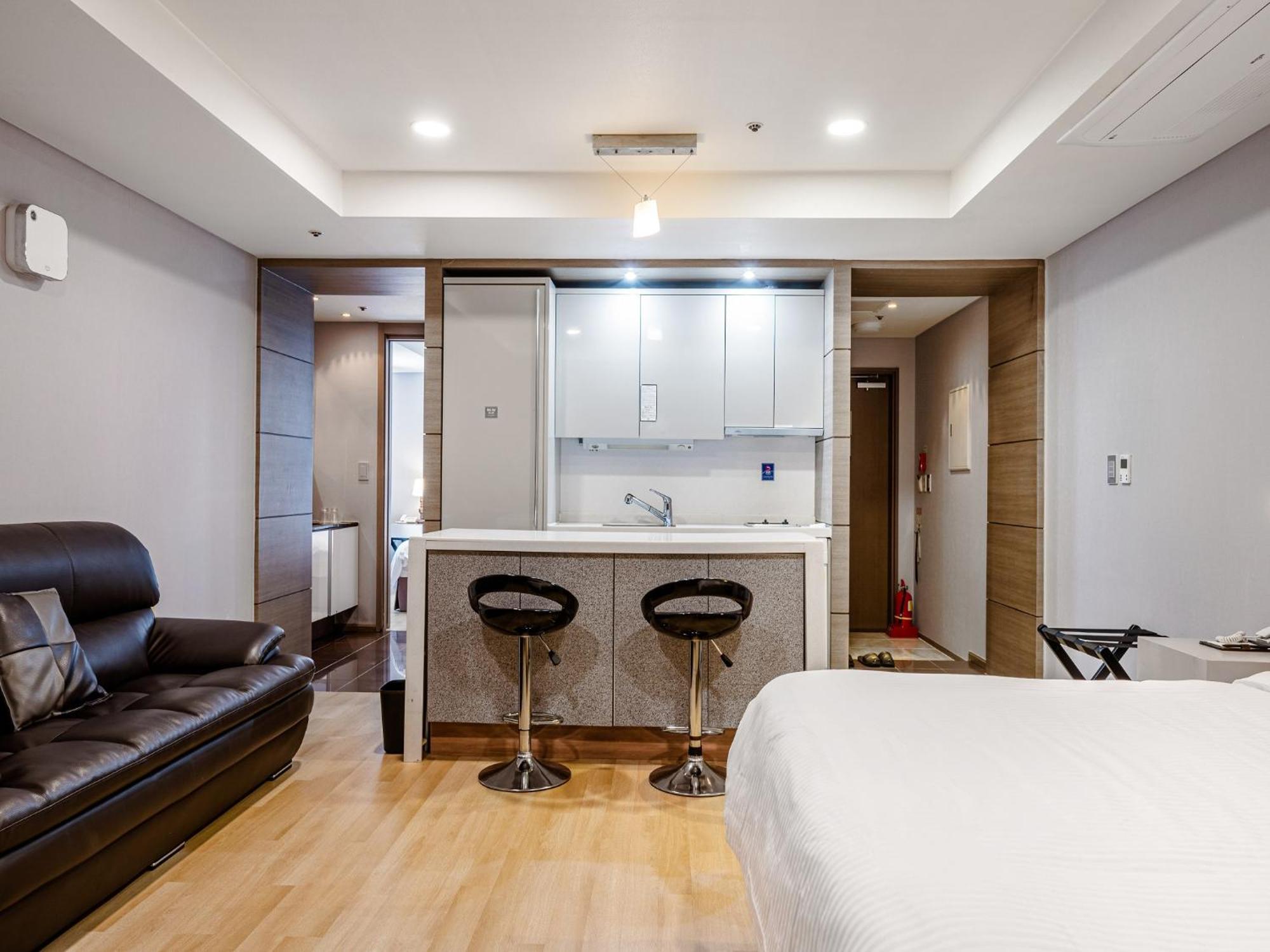 Haeundae Seacloud Hotel Residence Busan Exterior foto